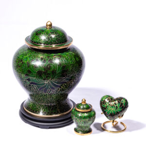 祖母绿景泰蓝骨灰瓮